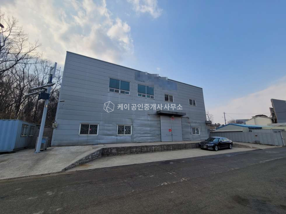 경기 고양덕양구 주교동 고양ic 1분, 연면적 194평 매매, 츄레라 진출입, 화물리프트, 단독마당, 주변시세대비 저렴한 매매가, 각종호재많음, 실사용 및 투자용도 강력추천! 매매 매물번호 10639 사진 2