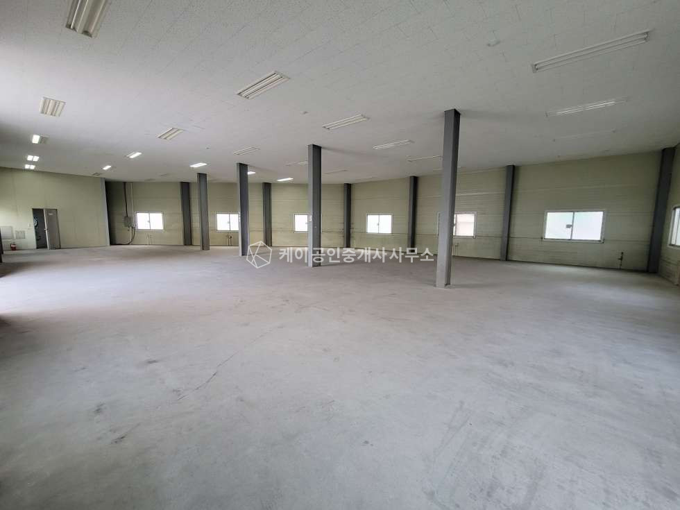 경기 고양덕양구 주교동 고양ic 1분, 연면적 194평 매매, 츄레라 진출입, 화물리프트, 단독마당, 주변시세대비 저렴한 매매가, 각종호재많음, 실사용 및 투자용도 강력추천! 매매 매물번호 10639 사진 3