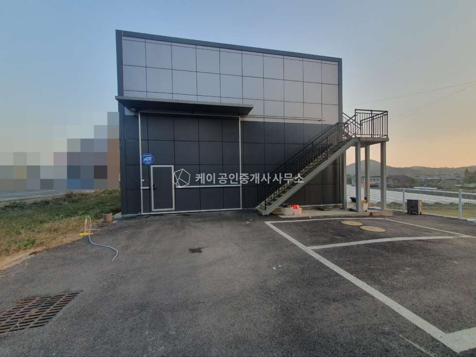 경기 김포시 월곶면 갈산리 2종근생 두동 동시 매매, 옥상O, 광고노출효과 좋은 위치 매매 매물번호 11238 사진 2