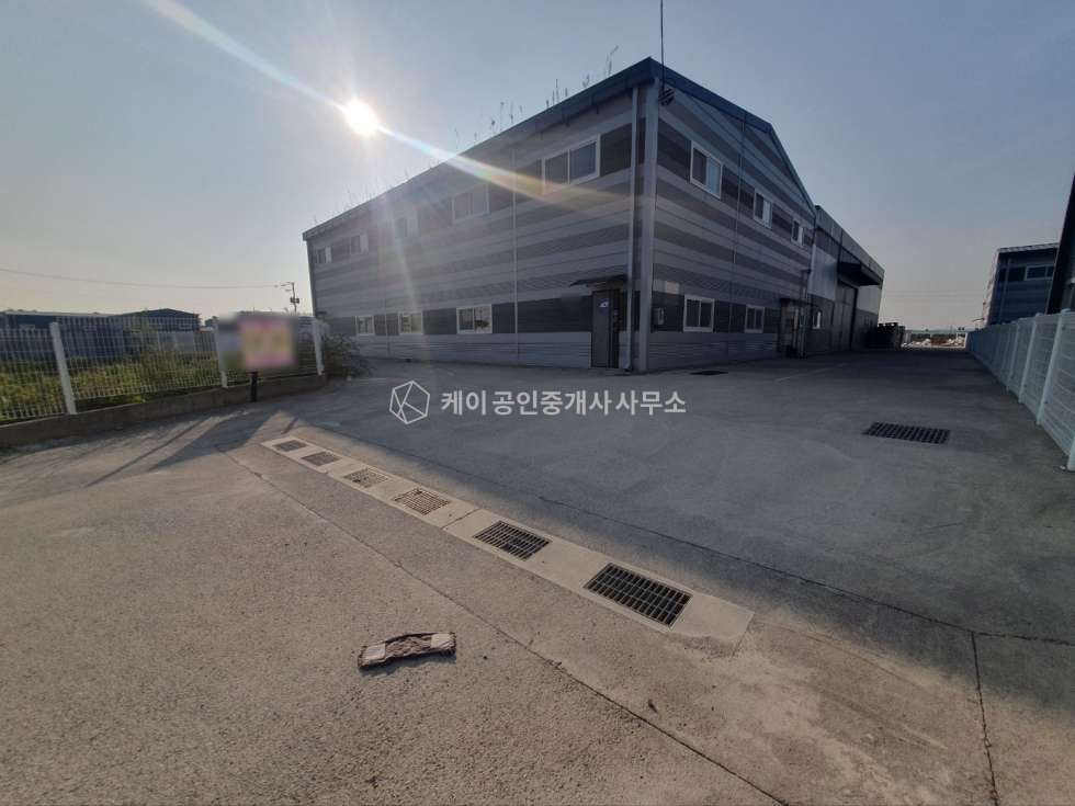 인천 검단구 오류동 가동 건113평+가설 180평, 2종근생, 내부샤워실,화장실, 전차량 진입가능 월세 매물번호 11260 사진 5