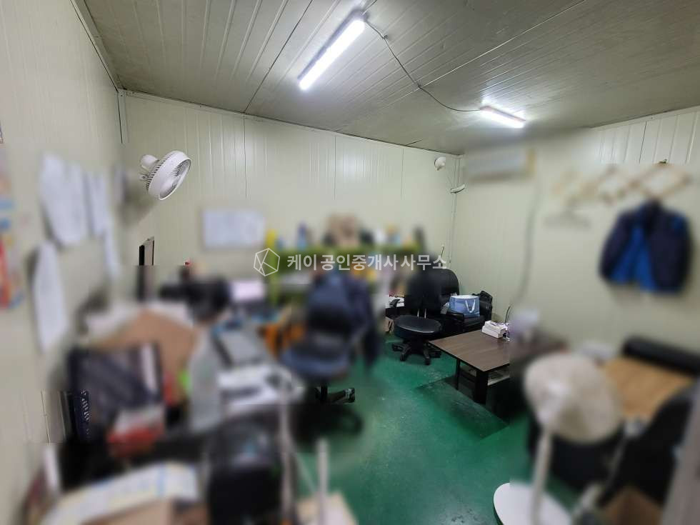 경기 파주시 월롱면 덕은리 월롱ic 바로앞, 4차선 대로변 위치, 통건물 200평 공장, 하수직관, 광고홍보 노출효과 최고, 월롱역 도보이용가능, 단독마당, 40피트츄레라 월세 매물번호 11265 사진 9
