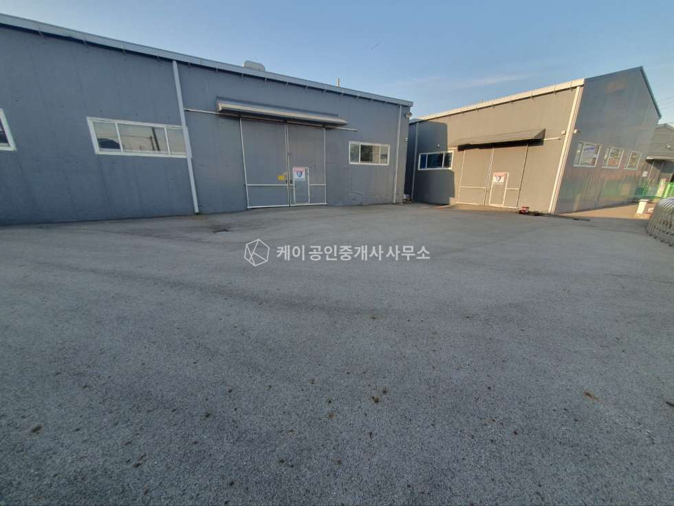 경기 김포시 양촌읍 누산리 제조업소+창고, 내부 올수리 완료, 단독마당, 대형차량 진입가능 매매 매물번호 11274 사진 2