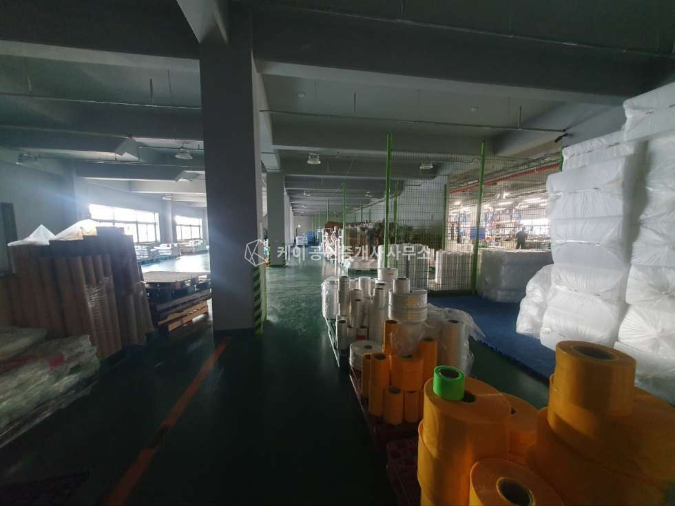 인천 검단구 오류동 1동 마당 넓고 연면적 많은 3층 단독공장, 대로변 코너 위치, 관리 잘 되어있는 공장 매매 매물번호 11277 사진 4