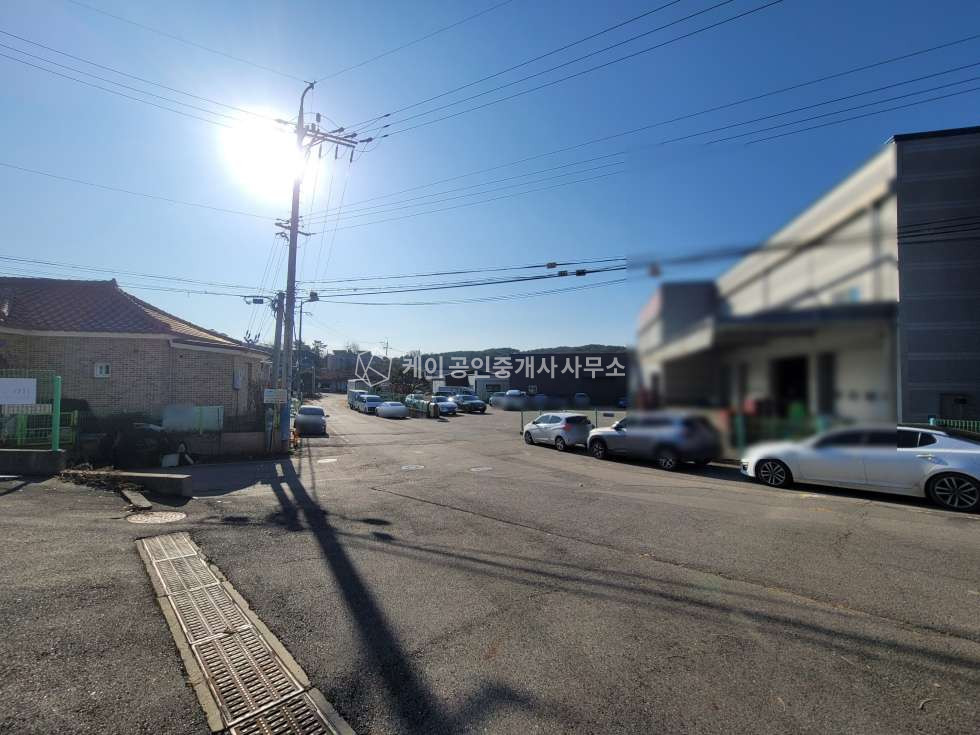 경기 고양일산동구 성석동 성석동 연 149평, 2종제조, 하수직관, 넓은 단독마당 2곳, 준신축급 컨디션, 설문ic, 고양ic 10분 거리 월세 매물번호 11297 사진 14