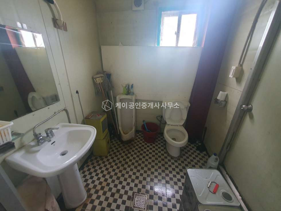 경기 고양일산동구 성석동 가동 일산동구 성석동 56평, 창고 또는 깔끔한 제조 가능한 2종근생 제조 창고 임대 월세 매물번호 10033 사진 8