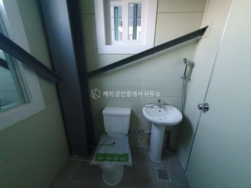 경기 고양일산동구 설문동 2종근생 263평 통임대, 하수직관, 단독마당, 2차선접, 즉시입주 가능 월세 매물번호 11316 사진 9
