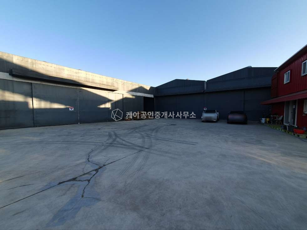 경기 김포시 대곶면 율생리 가설 100평 임대, 대형차량 진입가능, 공동마당, 즉시입주 가능 월세 매물번호 11354 사진 3