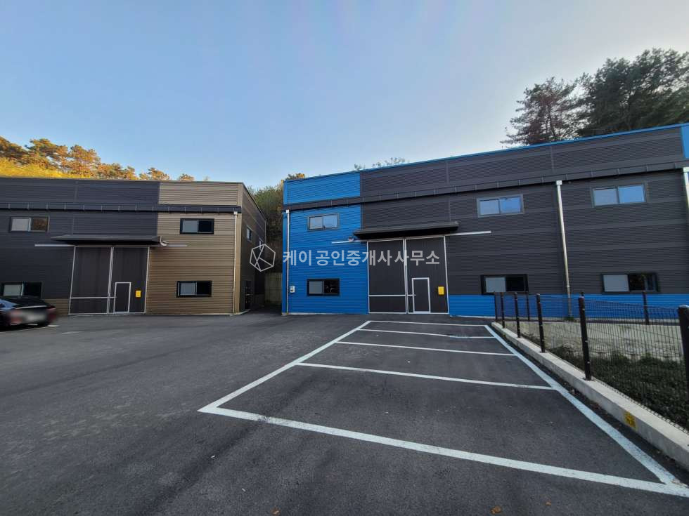 경기 파주시 파주읍 봉암리 1동 월롱ic 5분, 신축 60평 2종제조, 깔끔하고 예쁜 외관, 경의중앙선 대중교통 이용가능 월세 매물번호 11416 사진 2