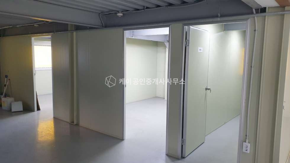 인천 서해구 원창동 원창동 대형 공장 창고, 일반 제조업 가능, 즉시입주 월세 매물번호 11385 사진 5