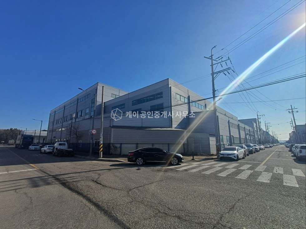 인천 서해구 청라동 E동 1700평 대형 창고 공장 사옥 추천, 청라 일반산업단지 제1지구 위치 매매 매물번호 11459 사진 3