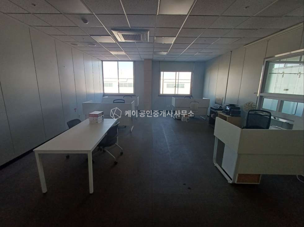 인천 서해구 청라동 E동 1700평 대형 창고 공장 사옥 추천, 청라 일반산업단지 제1지구 위치 매매 매물번호 11459 사진 18
