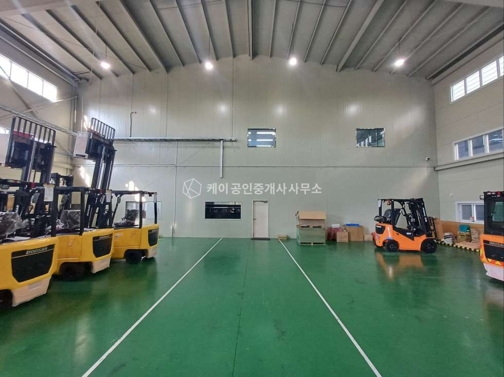 인천 서해구 원창동 약 1500평 사옥형 공장 창고, 넓은 마당, 26년 8월 만기 매매 매물번호 11464 사진 5
