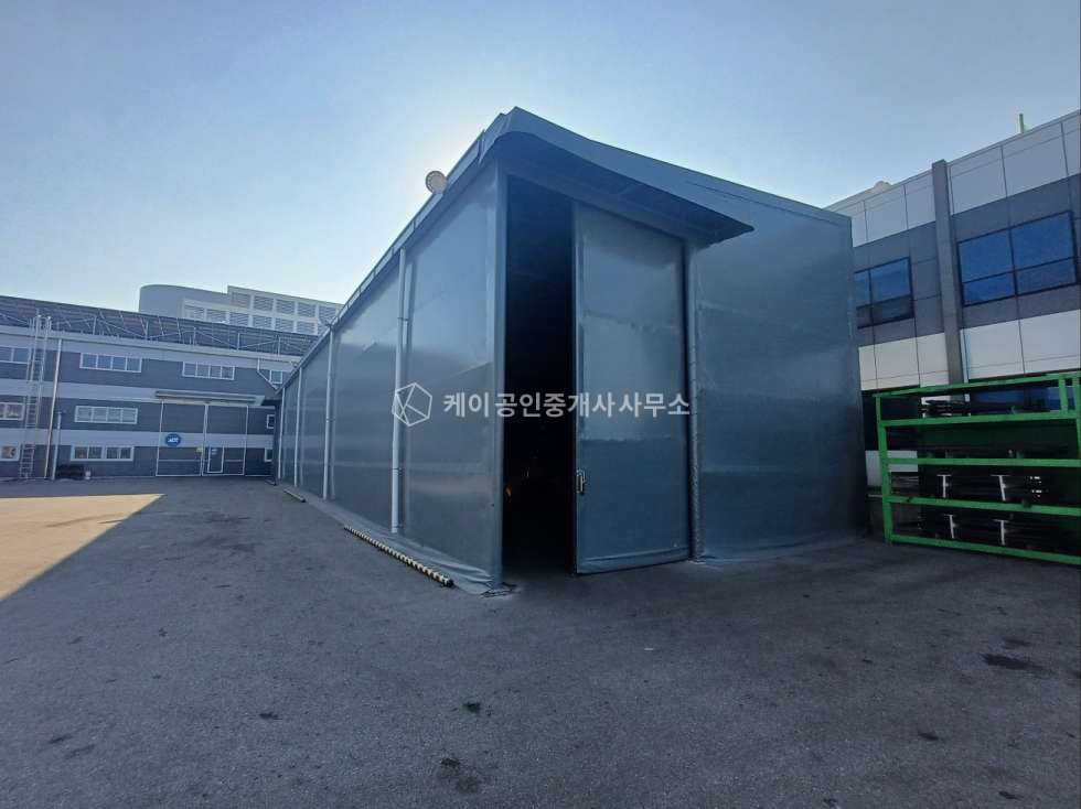 인천 서해구 원창동 약 1500평 사옥형 공장 창고, 넓은 마당, 26년 8월 만기 매매 매물번호 11464 사진 10