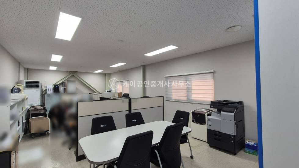 경기 고양일산동구 풍동 100평 2종근생제조,추레라가능 ,직원출퇴근좋음, 고양IC5분,오수직관 월세 매물번호 11474 사진 4