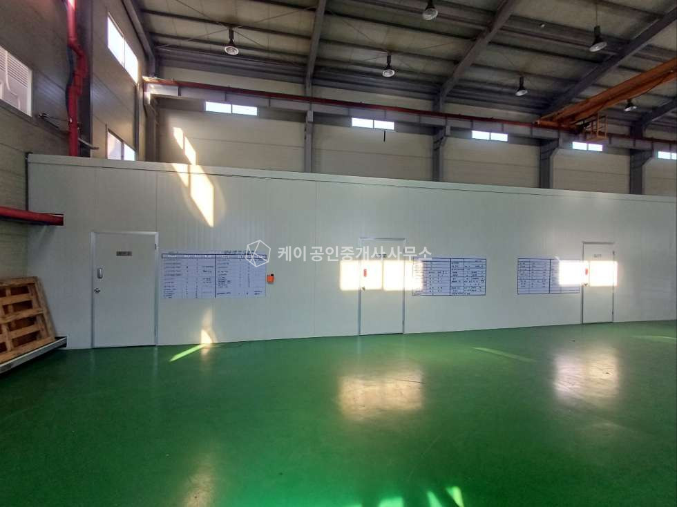 인천 서해구 원창동 중대형 단독 공장 사옥, 주차장 넓음, 대형차량 진입 원활, 깔끔하게 관리 매매 매물번호 11481 사진 8