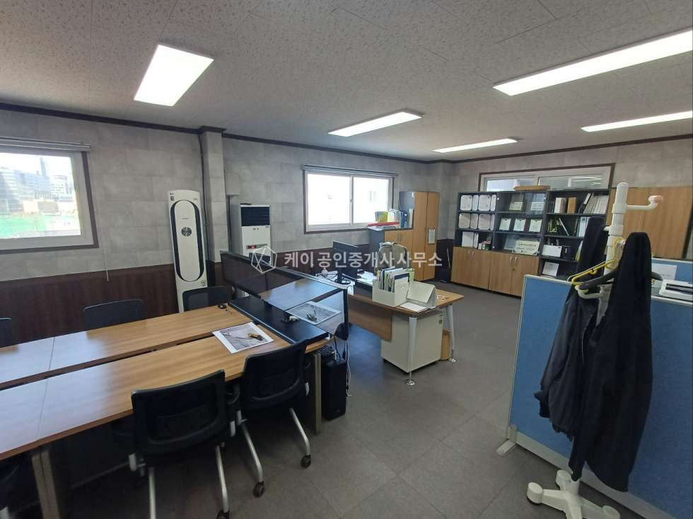 인천 서해구 원창동 중대형 단독 공장 사옥, 주차장 넓음, 대형차량 진입 원활, 깔끔하게 관리 매매 매물번호 11481 사진 13