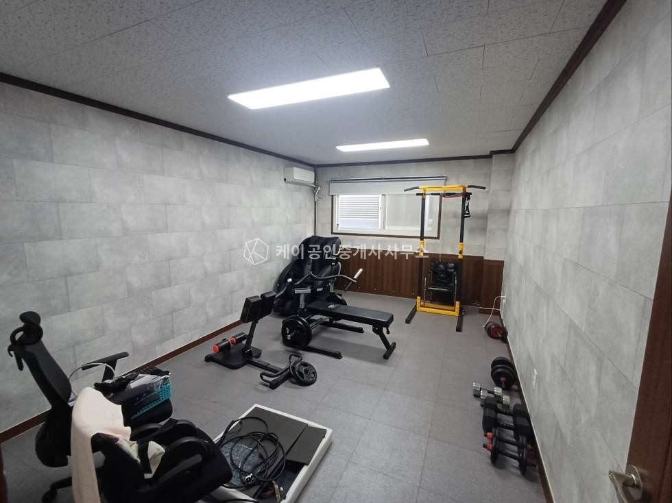 인천 서해구 원창동 중대형 단독 공장 사옥, 주차장 넓음, 대형차량 진입 원활, 깔끔하게 관리 매매 매물번호 11481 사진 14
