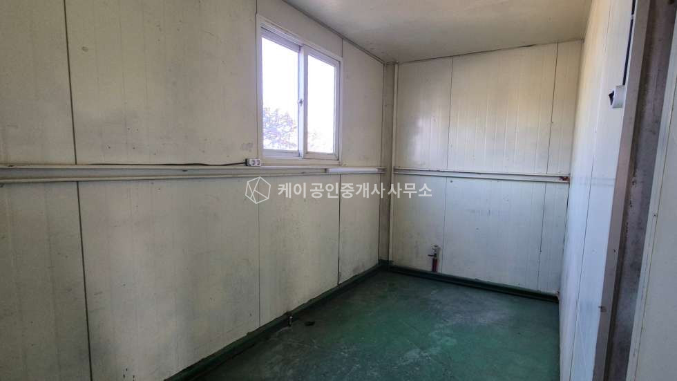 경기 고양일산서구 가좌동 나동 2종근생 제조업소, 탑골IC 1분, 넓은주차공간 ,5톤차량진입가능 월세 매물번호 11486 사진 5