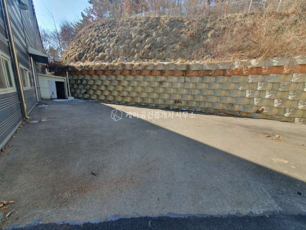 경기 김포시 대곶면 대벽리 공장 350평, 사무동(기숙사,사무실,식당) 180평, 호이스트O, 단독공장 월세 매물번호 11490 사진 16