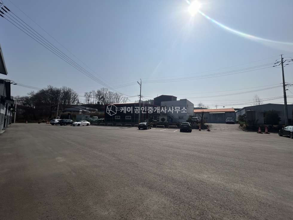 경기 고양일산동구 설문동 B동 실평100평 공장, 설문ic인근, 넓은마당, 공장등록,민원없음 월세 매물번호 10654 사진 2