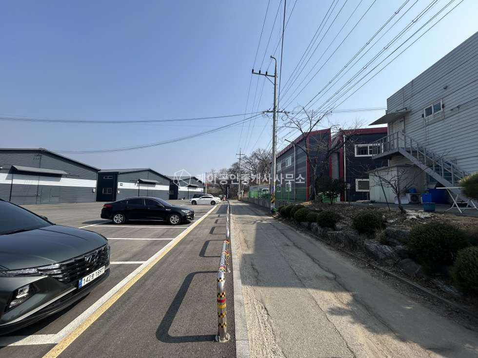 경기 고양일산동구 설문동 B동 실평100평 공장, 설문ic인근, 넓은마당, 공장등록,민원없음 월세 매물번호 10654 사진 4