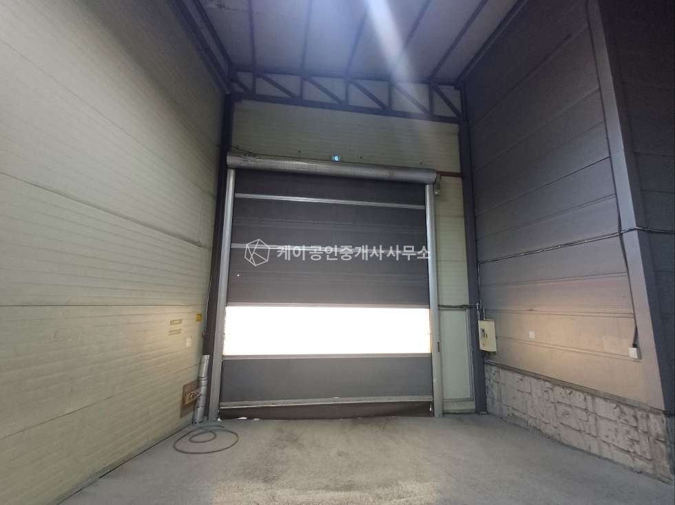 인천 미추홀구 도화동 2동 1층 900평 공장, 주거지 인근, 평당 25000원 저렴한 공장, 대형차 진입 원활 월세 매물번호 11505 사진 7