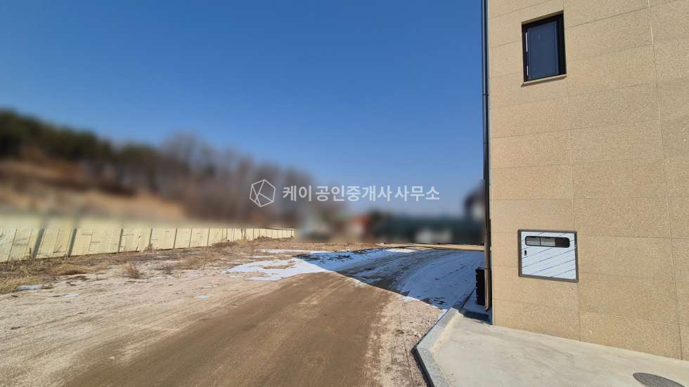 경기 고양덕양구 현천동 1동 2차선접한 신축 70평, 폴딩도어, 야외테라스, 넓은마당 주차공간 넉넉,현천IC 1분, 남고양IC 5분, 월세 매물번호 11510 사진 10