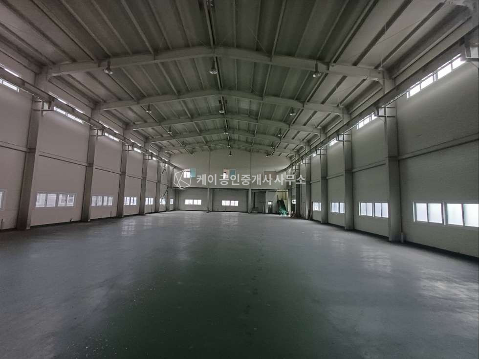 인천 서해구 석남동 북항 인근 300평 대형창고, 넓은 마당, 대형 차량 진출입 원활, 교통정체 없는 곳 월세 매물번호 11511 사진 5