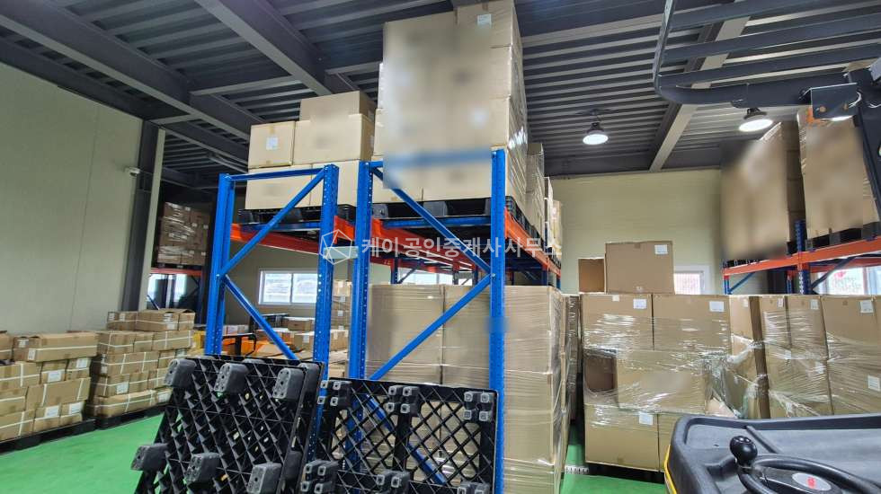 경기 고양일산서구 가좌동 150평 사옥형창고, 단독마당, 내부사무실완비,높은층고 월세 매물번호 11516 사진 4