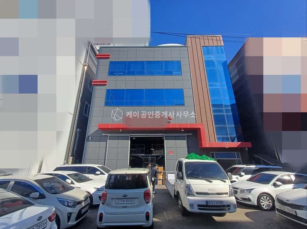 인천 제물포구 항동7가 건평 86평 3층 창고건물, 20평대 사무실 여러호실, 남항 인근 매매 매물번호 11519 사진 1