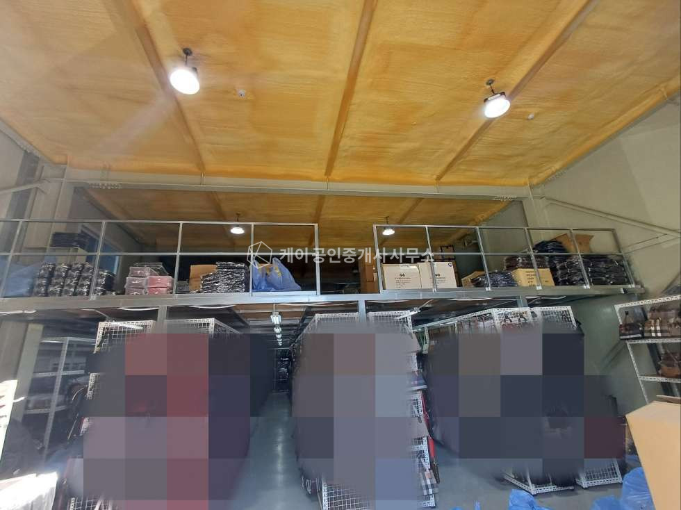 인천 제물포구 항동7가 건평 86평 3층 창고건물, 20평대 사무실 여러호실, 남항 인근 매매 매물번호 11519 사진 2