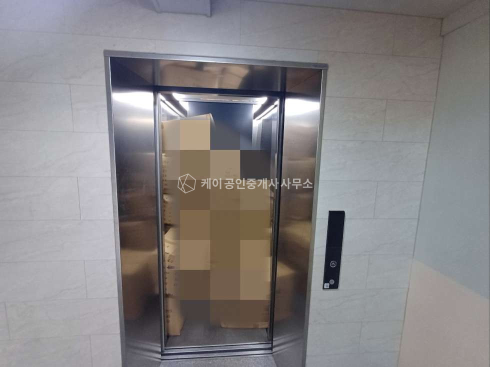 인천 제물포구 항동7가 건평 86평 3층 창고건물, 20평대 사무실 여러호실, 남항 인근 매매 매물번호 11519 사진 3