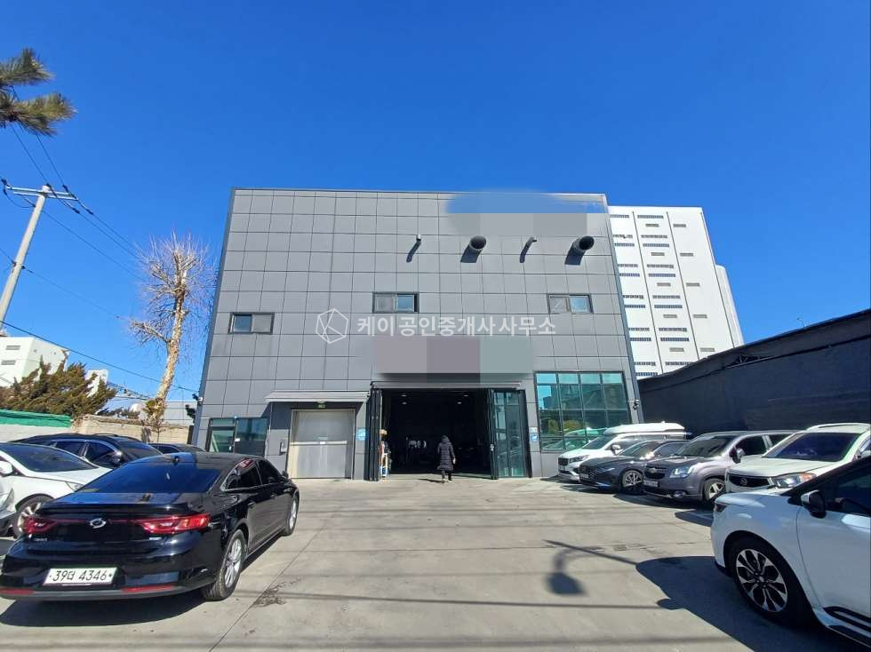 인천 제물포구 항동7가 항동 1급 자동차 공업사, 연면적 260평, 35m 도로 접함. 매매 매물번호 11520 사진 1