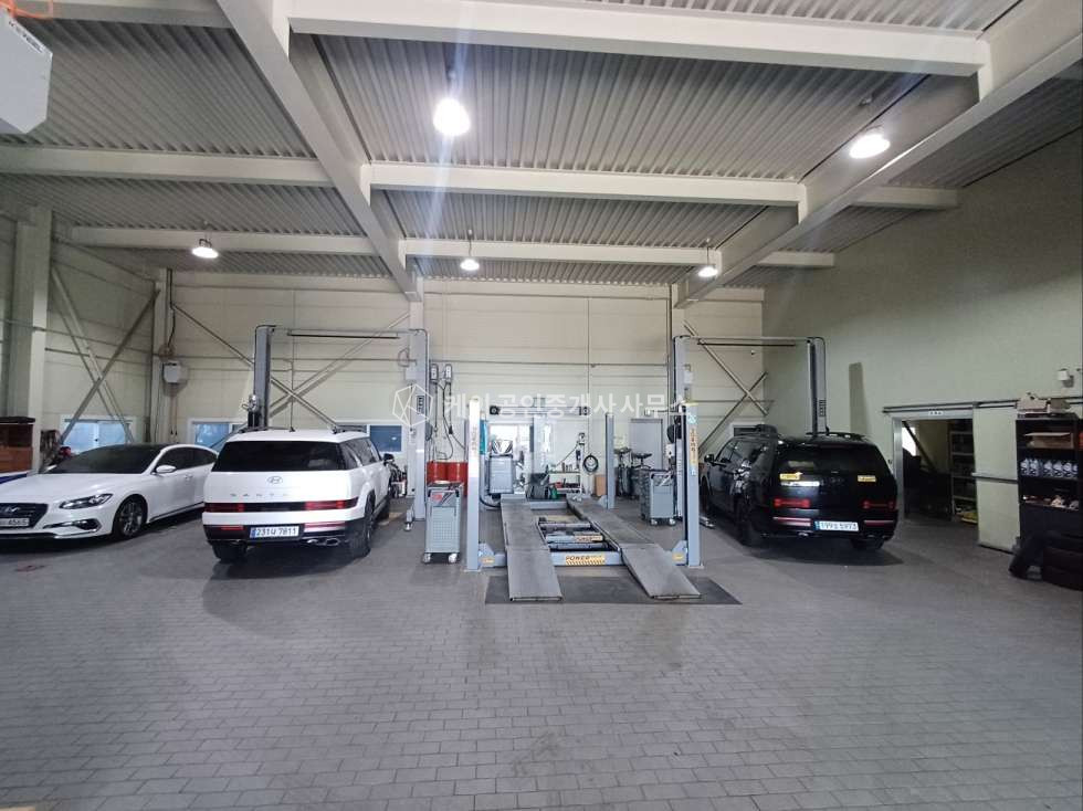 인천 제물포구 항동7가 항동 1급 자동차 공업사, 연면적 260평, 35m 도로 접함. 매매 매물번호 11520 사진 4