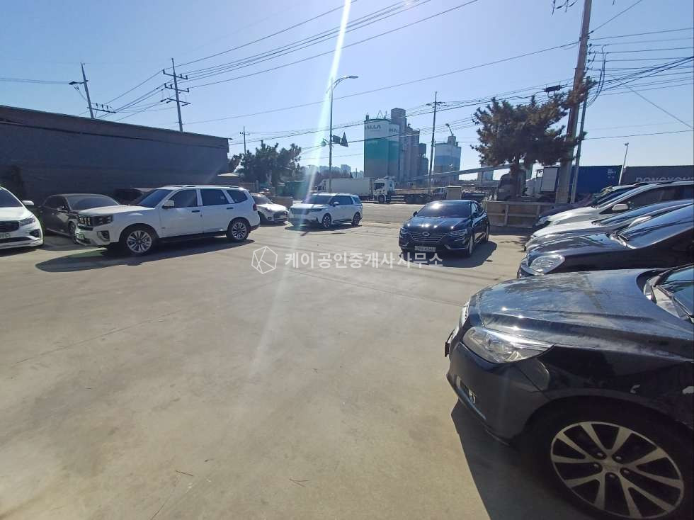 인천 제물포구 항동7가 항동 1급 자동차 공업사, 연면적 260평, 35m 도로 접함. 매매 매물번호 11520 사진 12