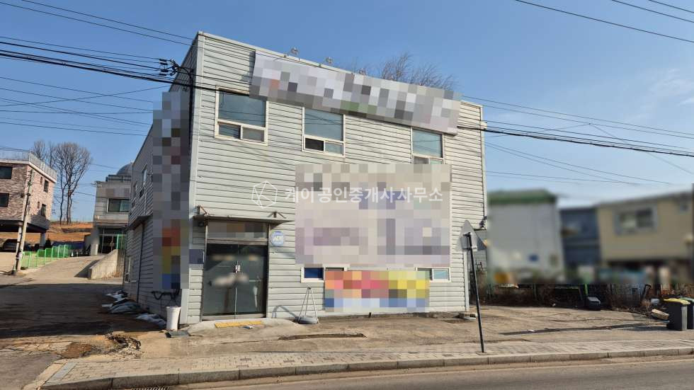 경기 고양덕양구 용두동 2차선 접 서울근접 100평 건물, 단독마당, 40ft추레라 가능, 고양JC,성사IC 10분, 항공대역 5분 월세 매물번호 11529 사진 1