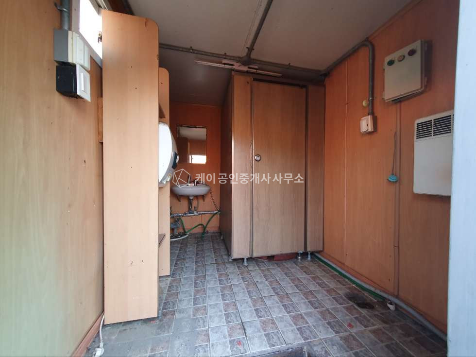 경기 김포시 대곶면 대벽리 공장, 건121평+가설천막 15~20평, 호이스트 2t, 내부사무실 별도 월세 매물번호 11550 사진 6