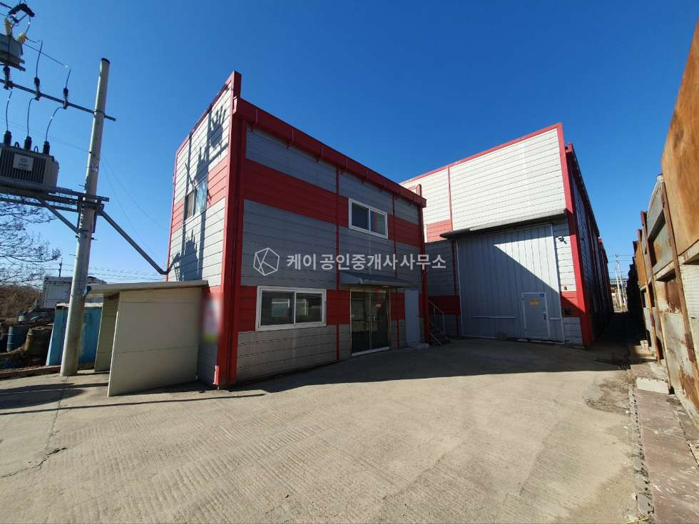 경기 김포시 대곶면 석정리 공장, 전력 200kw, 단독마당, 내외부 깨끗, 관리 잘되어있는공장 월세 매물번호 11553 사진 2