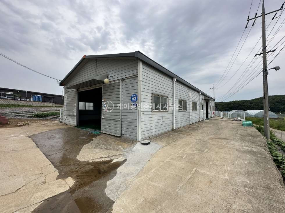 경기 고양일산동구 성석동 일산동구 성석동 대형 단독마당 하수직관연결된 100평 창고 통임대 월세 매물번호 10090 사진 1
