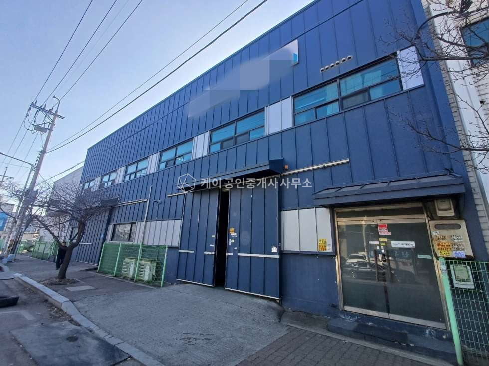 인천 서해구 가좌동 사거리 모서리 공장, 근생시설, 대지 280평, 연면적 320평, 임대 수익 가능 매매 매물번호 11589 사진 1