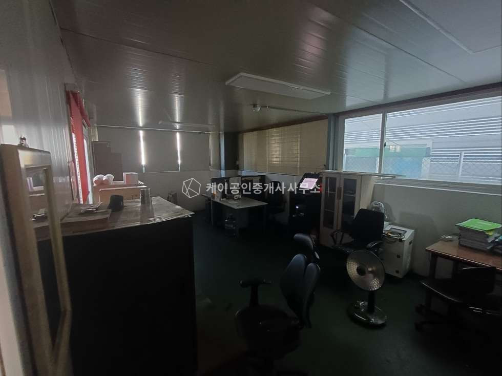 인천 서해구 가좌동 사거리 모서리 공장, 근생시설, 대지 280평, 연면적 320평, 임대 수익 가능 매매 매물번호 11589 사진 12