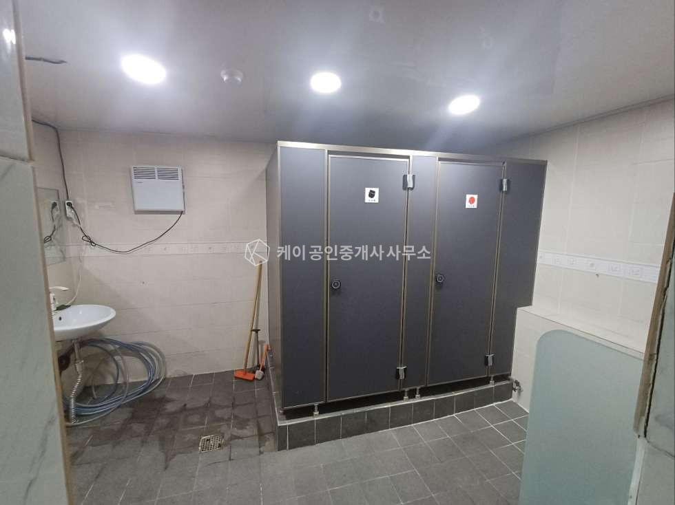 인천 서해구 가좌동 사거리 모서리 공장, 근생시설, 대지 280평, 연면적 320평, 임대 수익 가능 매매 매물번호 11589 사진 13