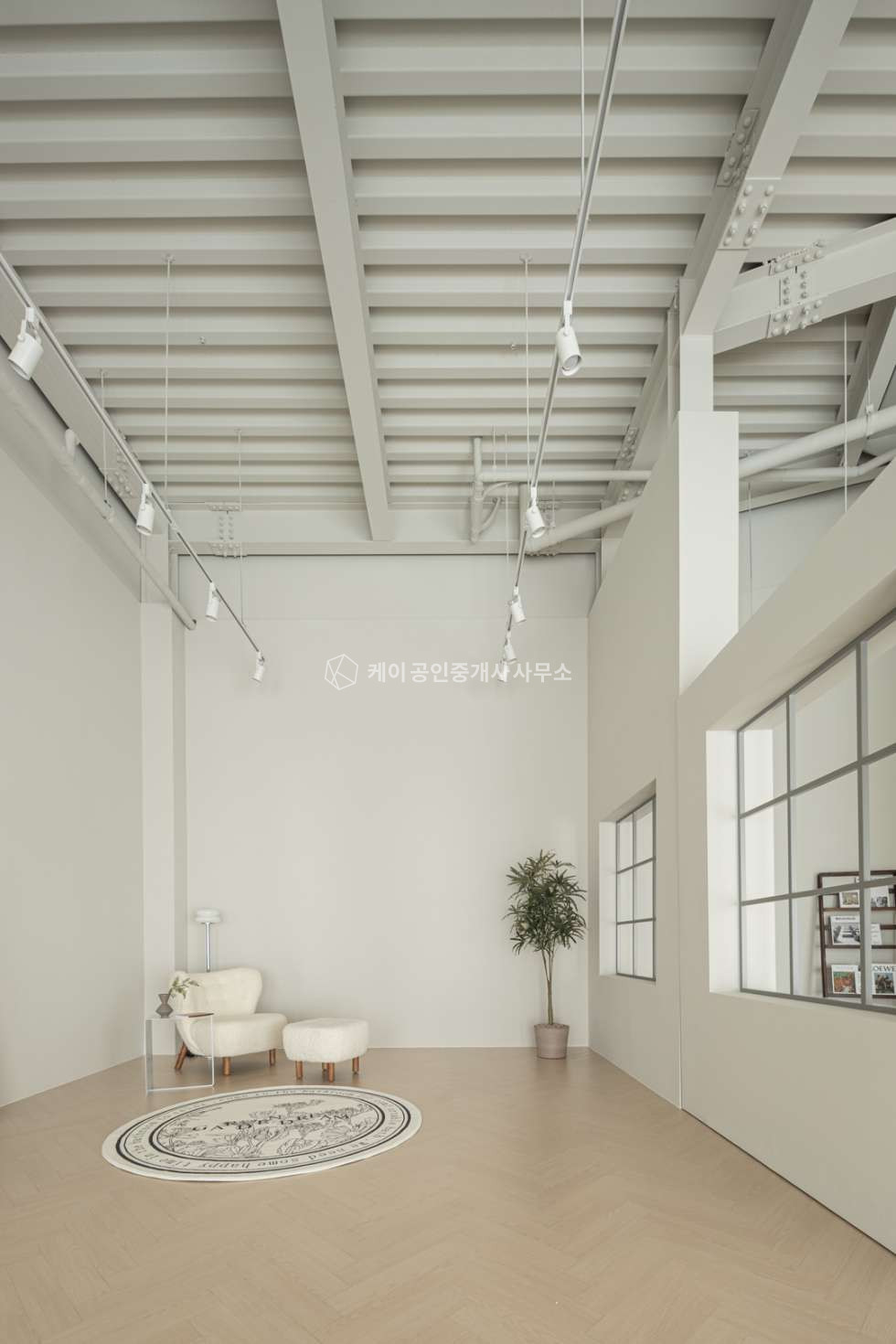 경기 고양일산서구 덕이동 3동 일산스튜디오,30평창고,화이트톤 인테리어 및 시설완비,경의중앙선/3호선인근,오피스시설추가임대가능 월세 매물번호 11592 사진 5