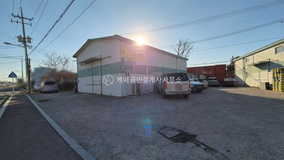 경기 고양일산서구 구산동 2차선접한 접근성 좋은 창고2개동, 복층창고, 단독마당 ,장산.가좌IC 2분 매매 매물번호 11596 사진 9