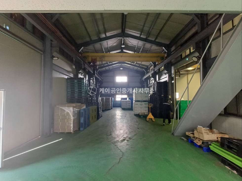 인천 남동구 고잔동 삼거리 코너 상가 공장, 공장 면적 230평, 식당 64평, 단독 마당, 화물 리프트 설치 매매 매물번호 11606 사진 9
