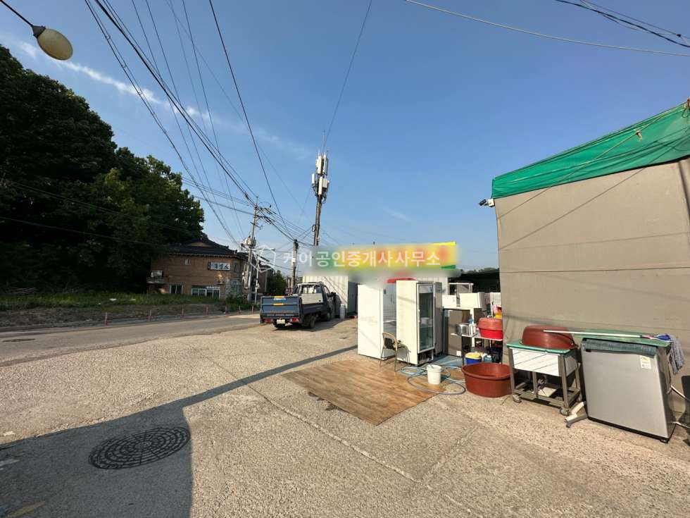 경기 고양일산동구 성석동 나동 일산동구 성석동 도로변에 바로 접하고 주변시세보다 저렴한 1종근생 창고 월세 매물번호 10093 사진 3