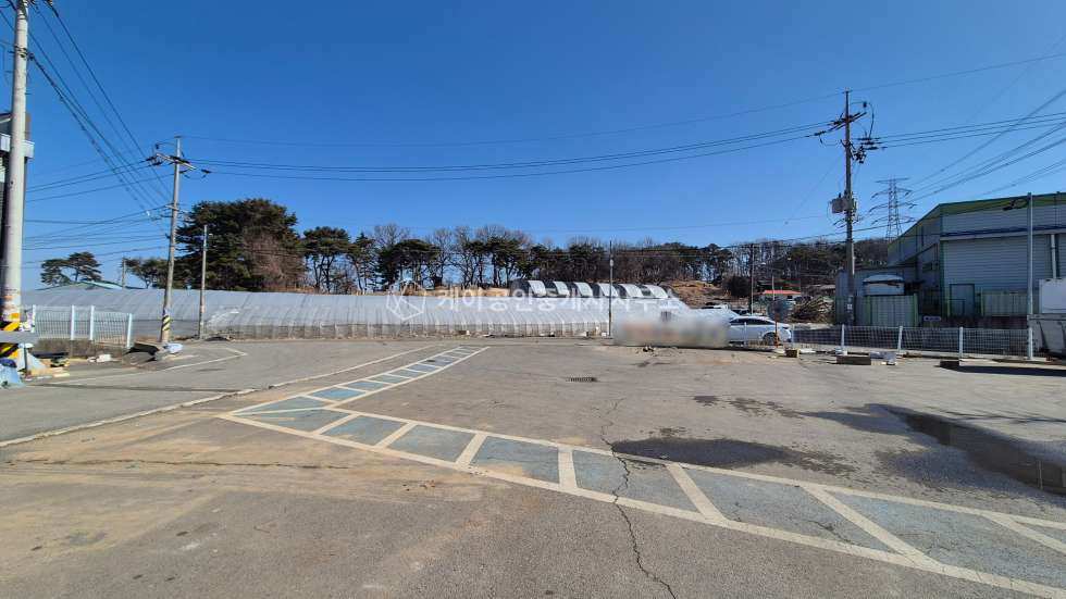 경기 고양일산동구 지영동 나동 시세대비 저렴한 60평 물류창고, 대형마당, 11톤차량가능, 준신축급, 높이7.4m 월세 매물번호 11617 사진 5