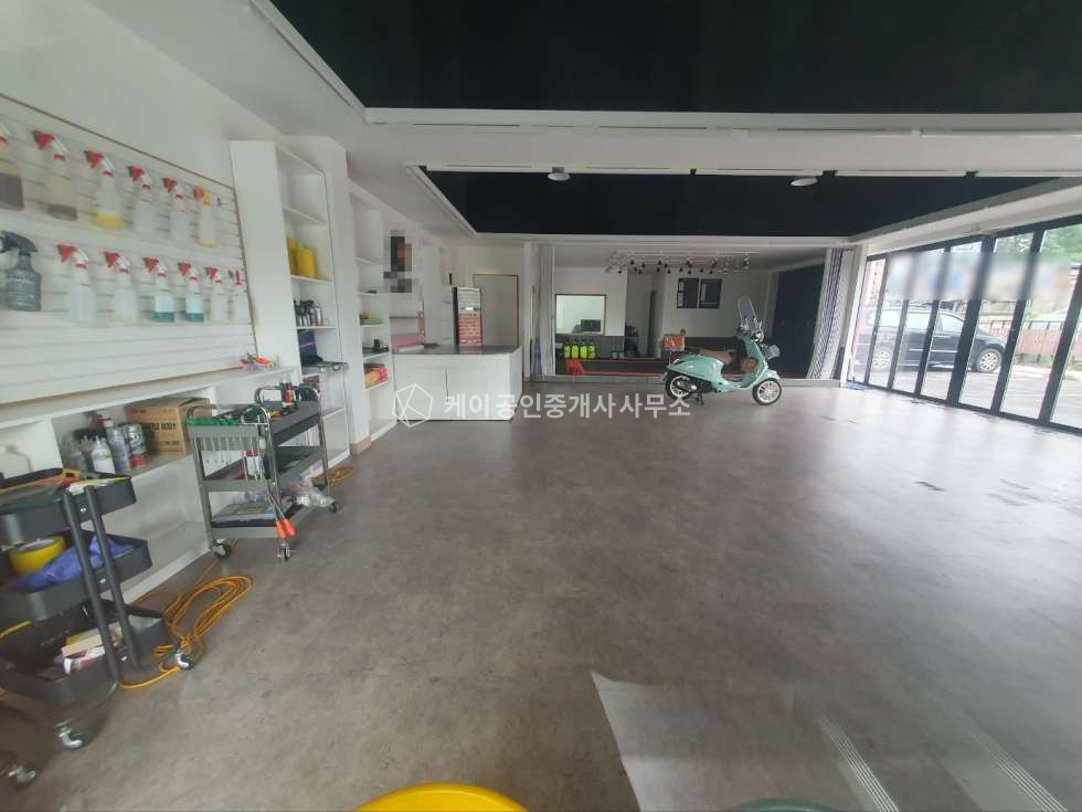 경기 김포시 양촌읍 구래리 1동 1,2종근생 42평, 김포한강로 왕복 4차선 도로변접, 광고효과 좋은위치 월세 매물번호 11200 사진 2