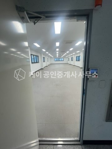 인천 서해구 원창동 2동 현대제철 운동장 인근 1종 근생, 사무실 추천, 전용 77평, 즉시 입주 월세 매물번호 11430 사진 5