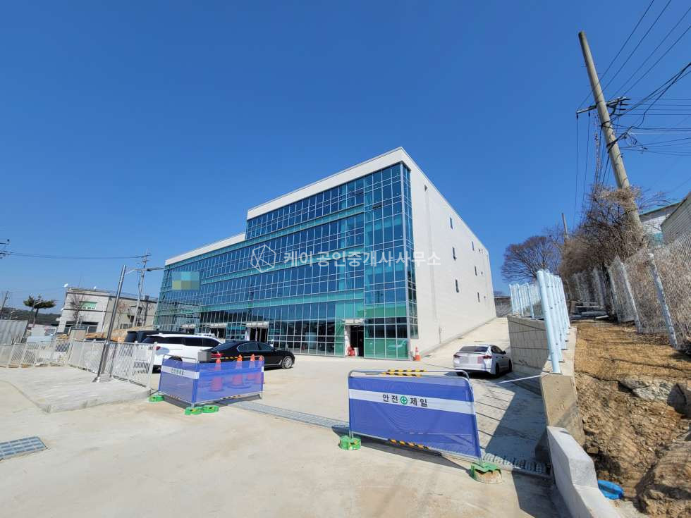 경기 고양일산동구 성석동 성석삼거리 신축 대형복합건물, 대로변 바로 진입, 근생, 상가, 마트, 도소매점, 물류 추천, 위치, 광고노출효과 최고 월세 매물번호 10786 사진 2